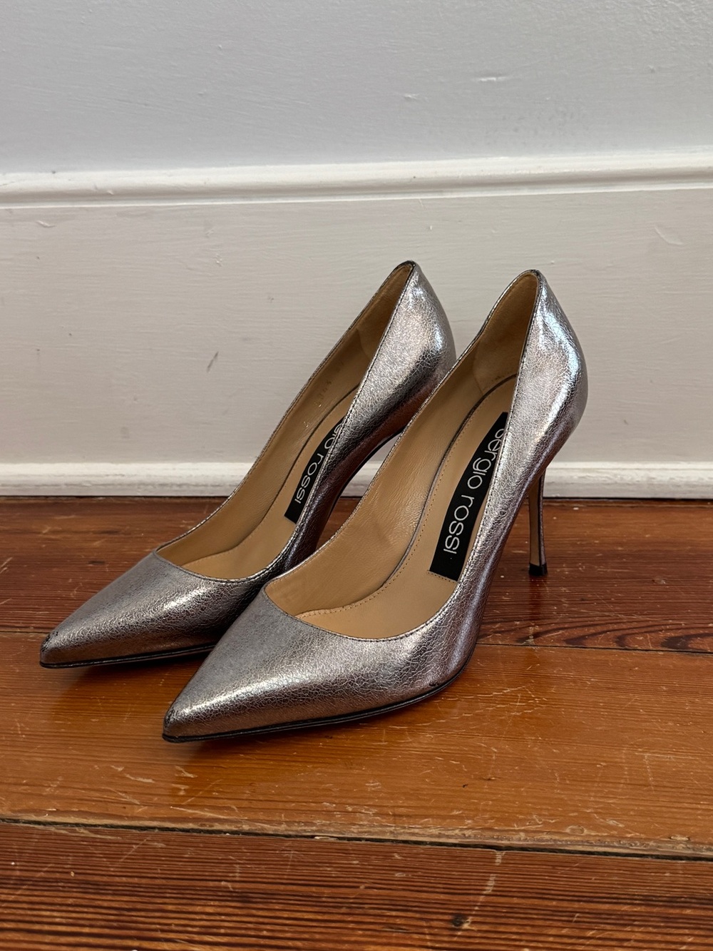 Sergio Rossi Godiva Metallic Silver Crackled Leather High Heel Pumps Italy 37 7